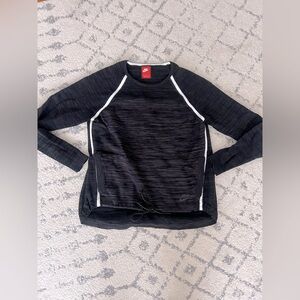 Nike women’s pullover